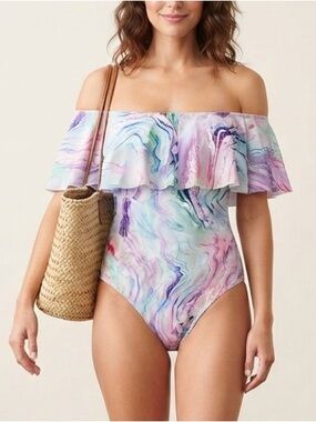 *LAST CHANCE* NWT Ruffled One Piece Bathing Suit Size XS